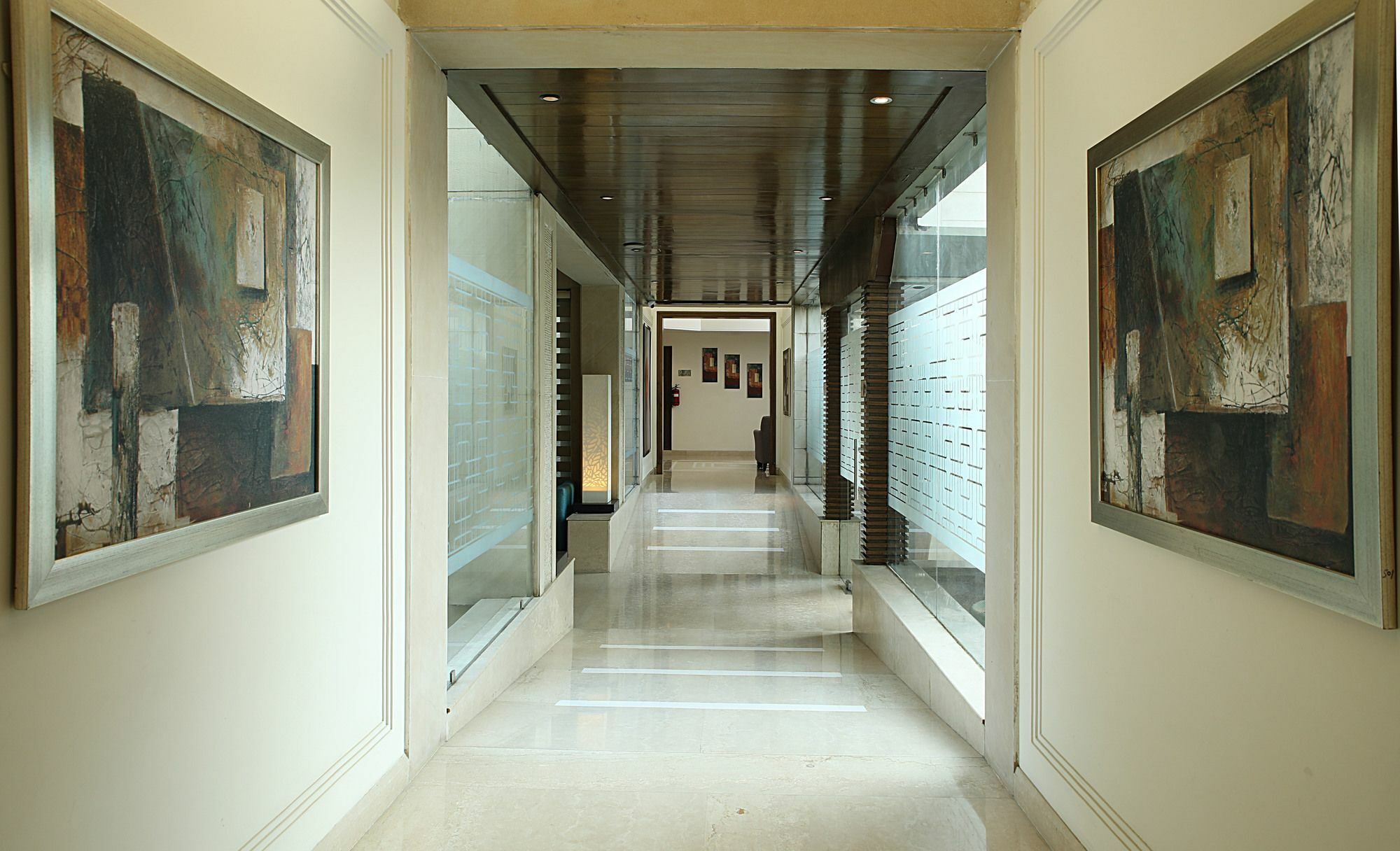 Inde Hotel Signature Tower غورغاون المظهر الخارجي الصورة